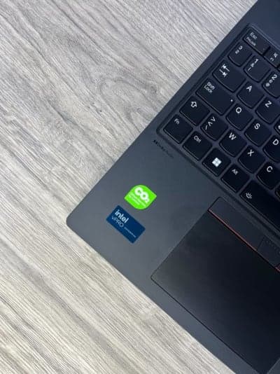 Lenovo thinkpad P16V Ultra 7 — Station mobile