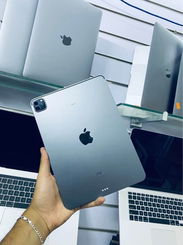 📱 Apple iPad Pro 12.9” (2021) – M1 | 256GB | 5G - photo 1